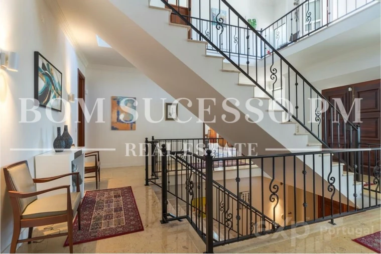 Moradia T9 para Venda em Roliça Foto 13