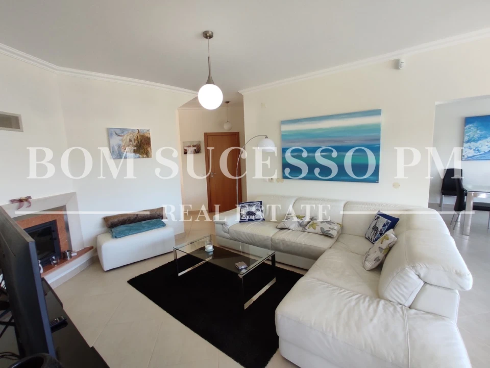Moradia T4 para Venda em Vau Foto 21