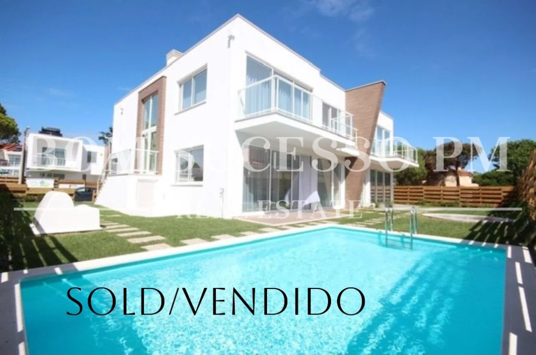 Moradia T3 para Venda em Vau Foto 1