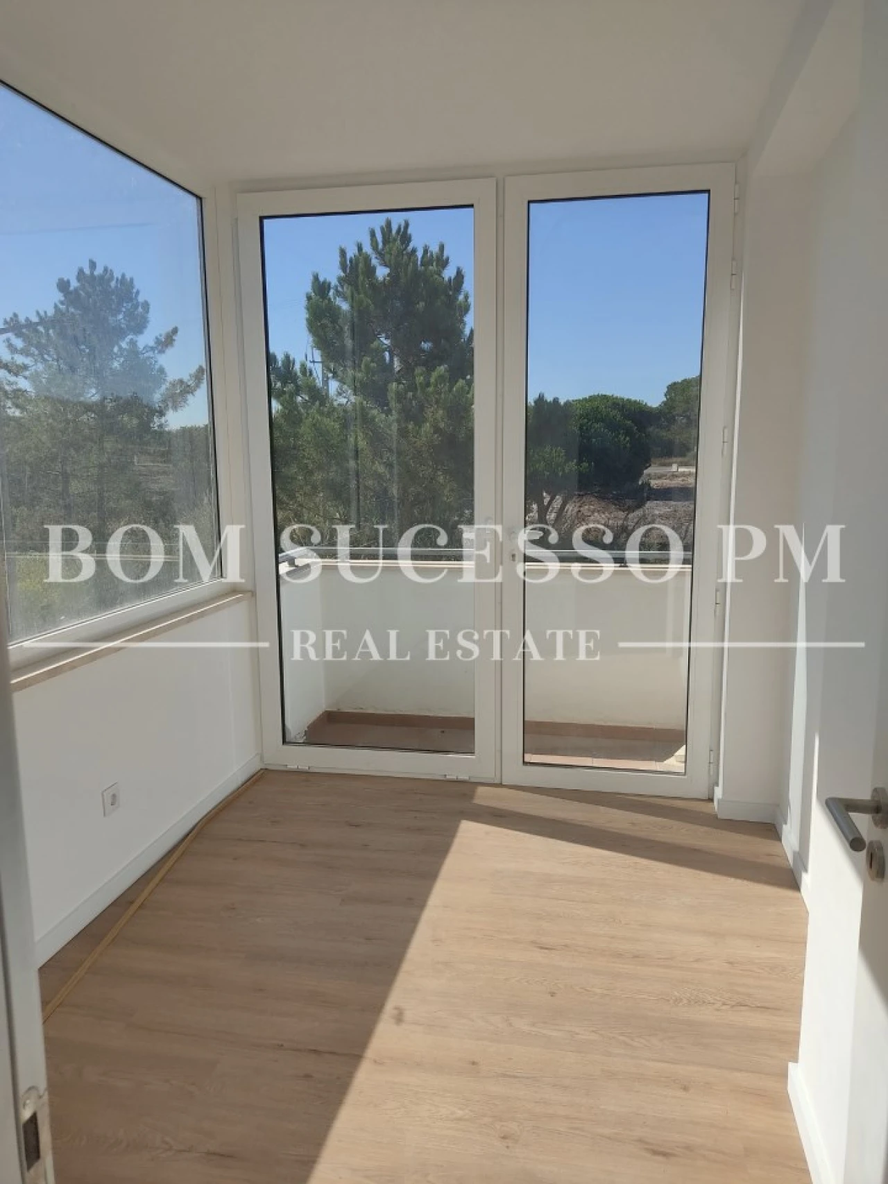 Moradia T3 para Venda em Vau Foto 23
