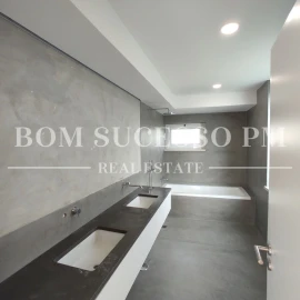 Moradia T3 para Venda em Vau