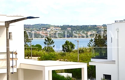 Moradia T4 para Venda em Vau