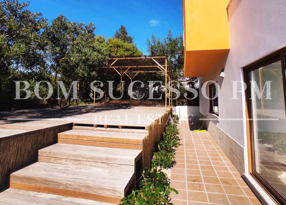 Moradia T3 para Venda em Vau Foto 3