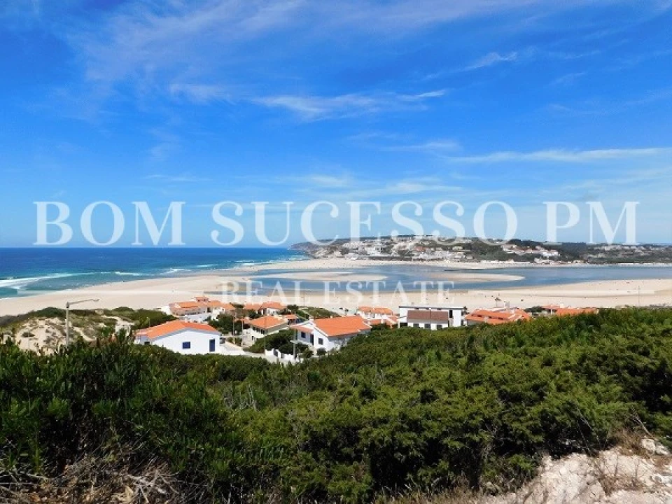 Moradia T3 para Venda em Vau Foto 4