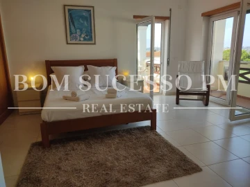 Moradia T5 para Venda em Vau