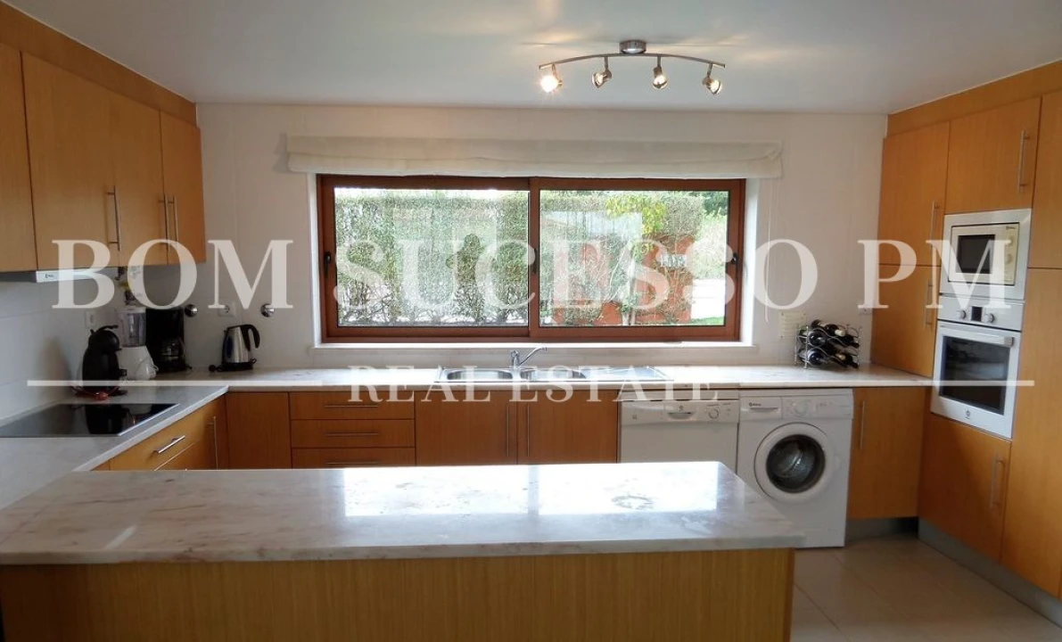 Moradia T3 para Venda em Vau Foto 3