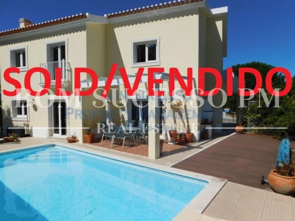 Moradia T3 para Venda em Vau Foto 1