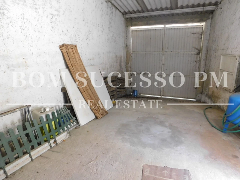 Moradia T5 para Venda em Vau Foto 17