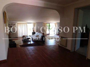 Moradia T5 para Venda em Vau