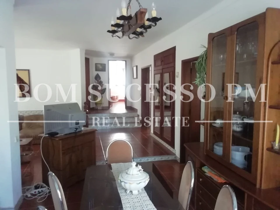 Moradia T4 para Venda em Vau Foto 21