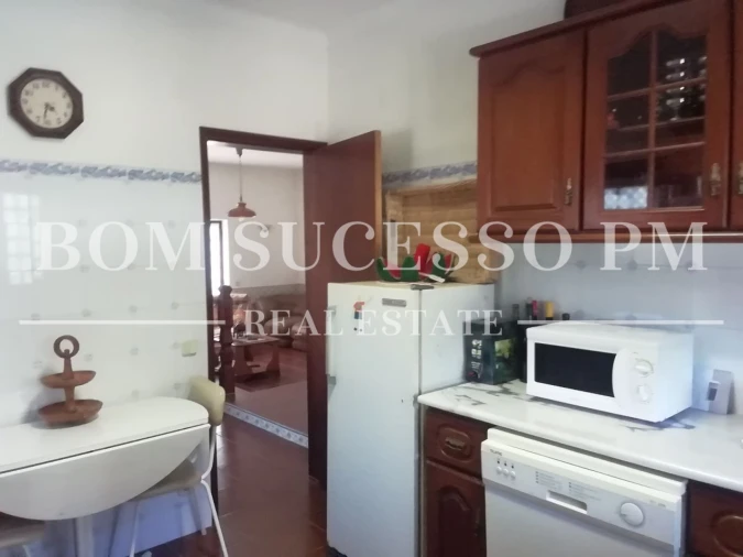 Moradia T4 para Venda em Vau Foto 6
