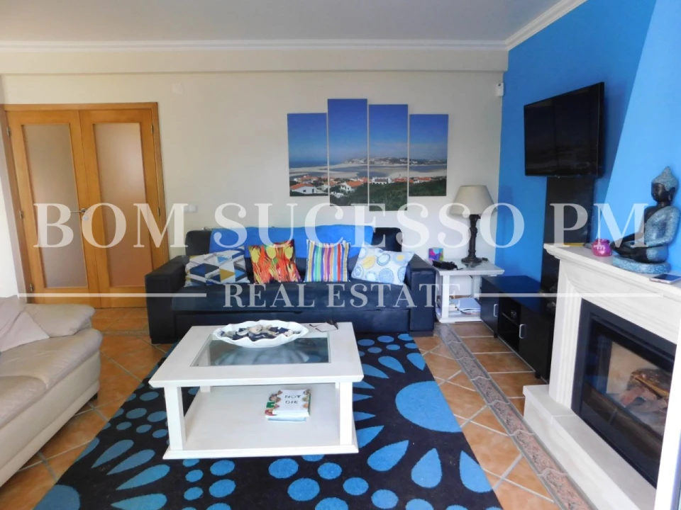 Moradia T4 para Venda em Vau Foto 19