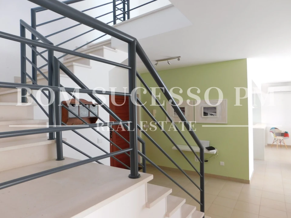Moradia T3 para Venda em Vau Foto 11