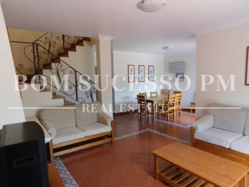 Moradia T3 para Venda em Vau