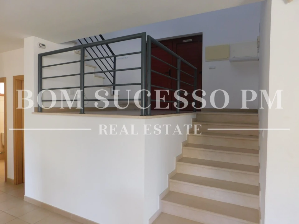 Moradia T3 para Venda em Vau Foto 11