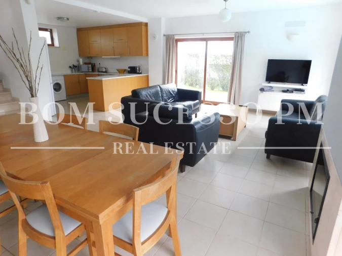 Moradia T3 para Venda em Vau Foto 4