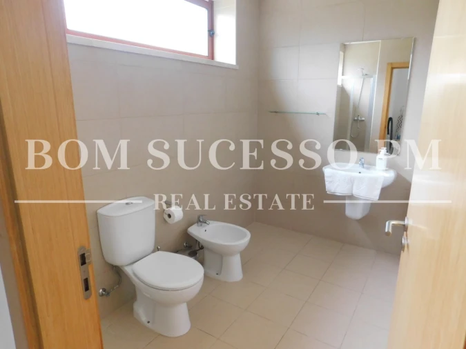 Moradia T3 para Venda em Vau Foto 31