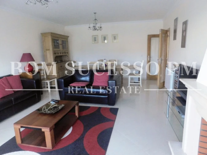 Moradia T4 para Venda em Vau Foto 7