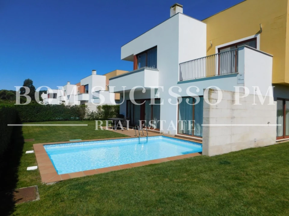 Moradia T3 para Venda em Vau Foto 6