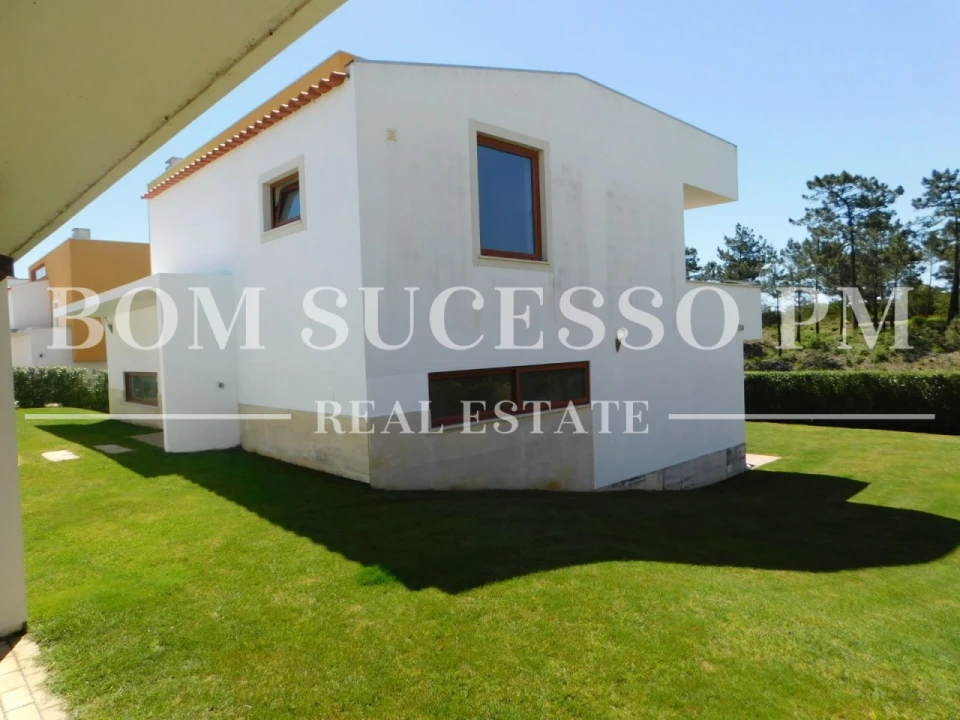 Moradia T3 para Venda em Vau Foto 15