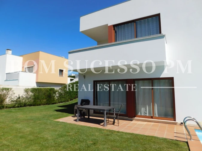 Moradia T3 para Venda em Vau Foto 19