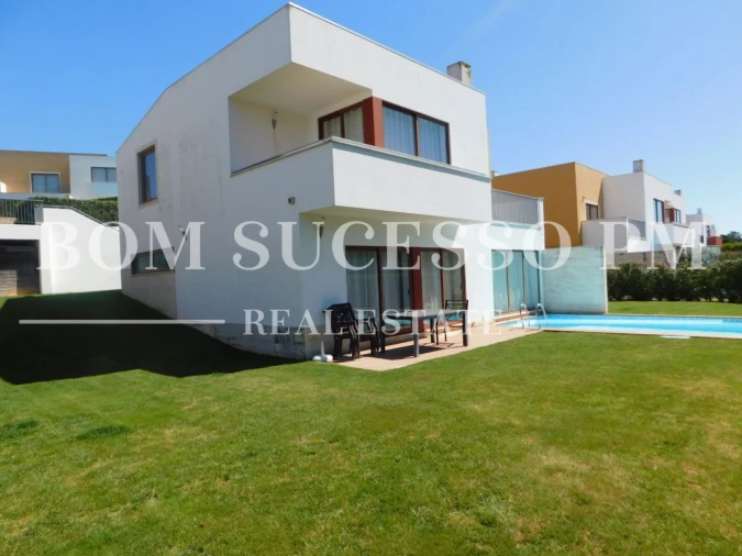 Moradia T3 para Venda em Vau Foto 20