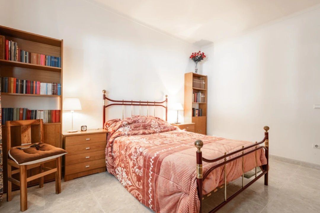 Moradia T4 para Venda em Lavos Foto 13