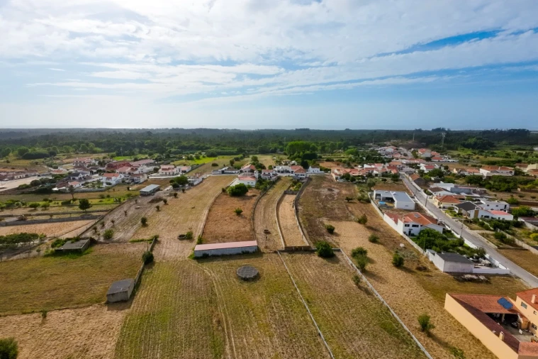 Moradia T4 para Venda em Lavos Foto 29