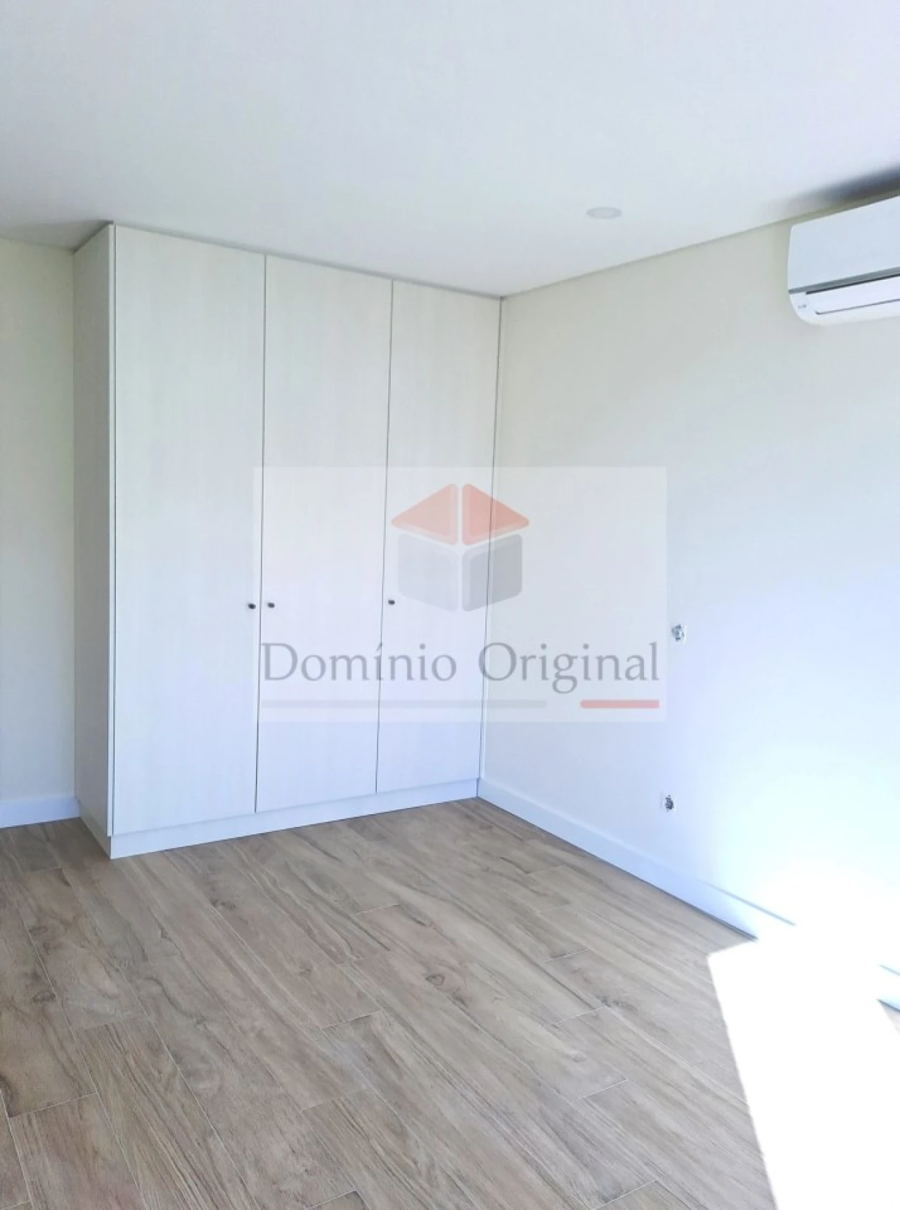 Apartamento T4 para Venda em Almancil Foto 22