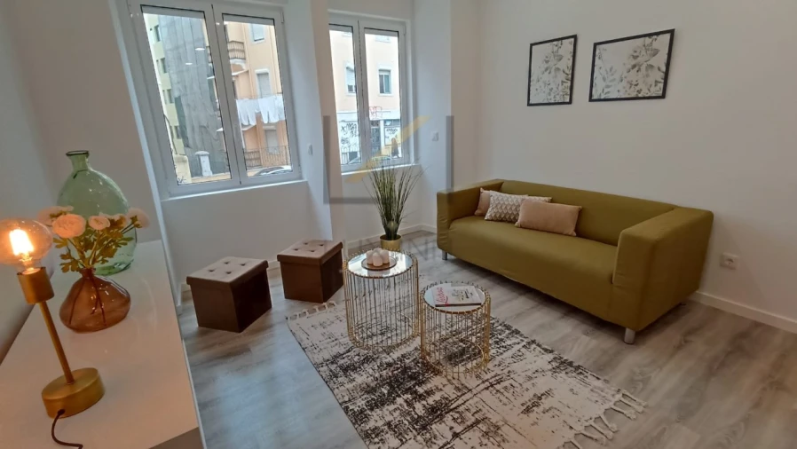 Apartamento T3 para Venda em Benfica Foto 7