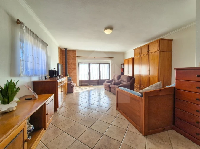 Moradia T3 para Venda em Reguengo Grande Foto 16