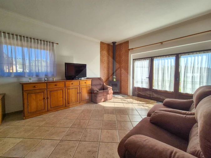 Moradia T3 para Venda em Reguengo Grande Foto 17