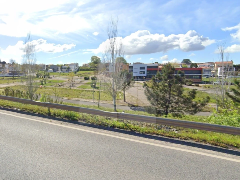 Apartamento T3 para Venda em Ramalhal Foto 5