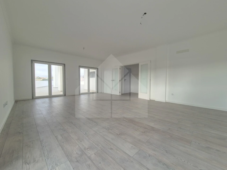 Apartamento T4 para Venda em Lourinhã e Atalaia Foto 7