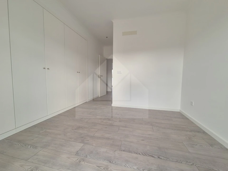 Apartamento T4 para Venda em Lourinhã e Atalaia Foto 14