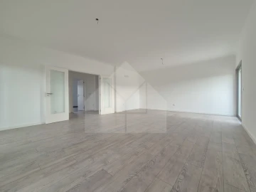 Apartamento T4 para Venda em Lourinhã e Atalaia