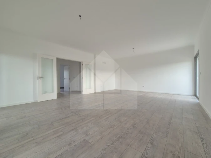 Apartamento T4 para Venda em Lourinhã e Atalaia Foto 8
