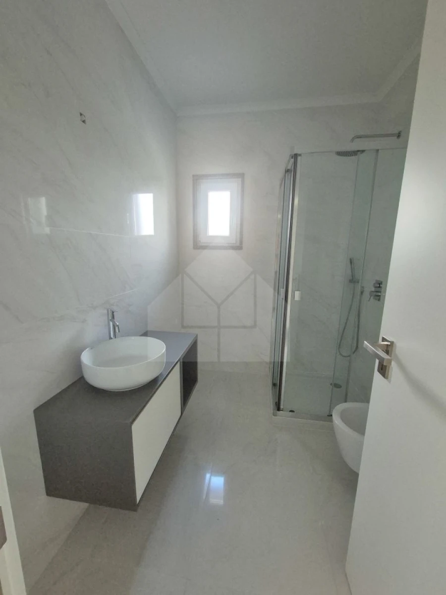 Apartamento T4 para Venda em Lourinhã e Atalaia Foto 22