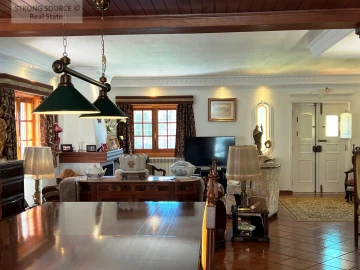 Moradia T5 para Venda em Sesimbra (Castelo)