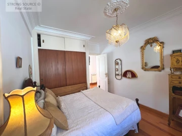 Moradia T5 para Venda em Sesimbra (Castelo)