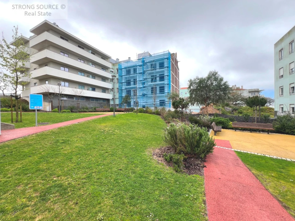 Terreno P/ Prédio para Venda em Porto Salvo Foto 10