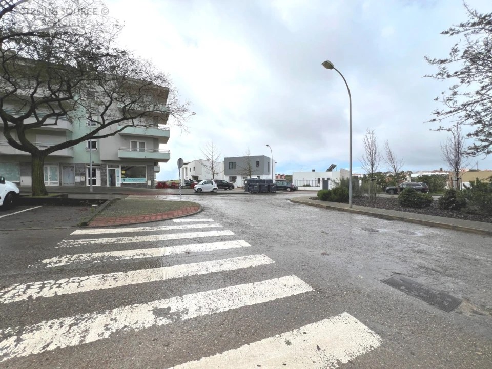 Terreno P/ Prédio para Venda em Porto Salvo Foto 17