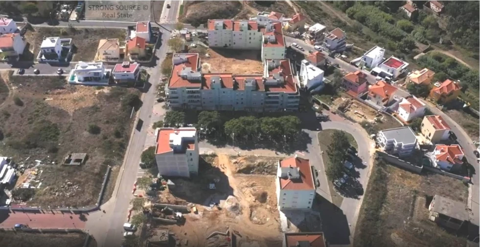 Terreno P/ Prédio para Venda em Porto Salvo Foto 4