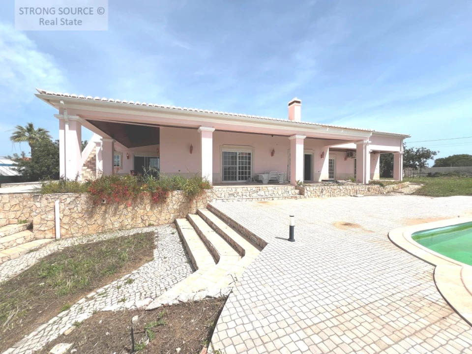 Moradia T5 para Venda em Altura Foto 26