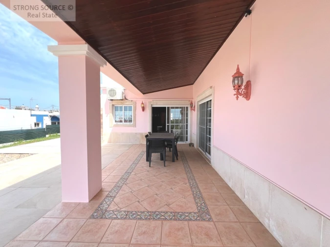 Moradia T5 para Venda em Altura Foto 10