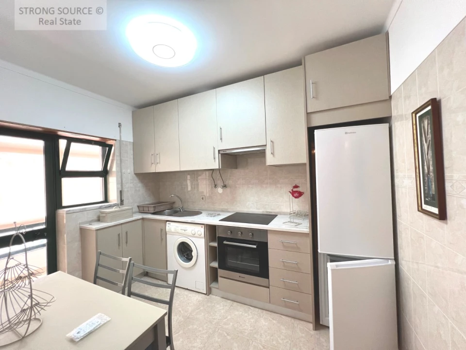 Apartamento T2 para Venda em Atouguia da Baleia Foto 18