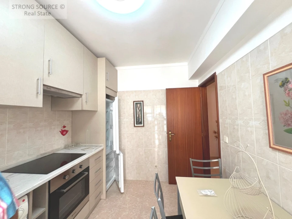 Apartamento T2 para Venda em Atouguia da Baleia Foto 22