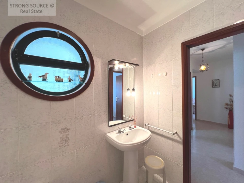 Apartamento T2 para Venda em Atouguia da Baleia Foto 27