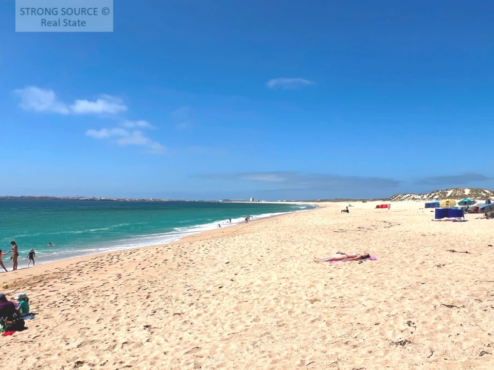 Apartamento T2 para Venda em Atouguia da Baleia Foto 79