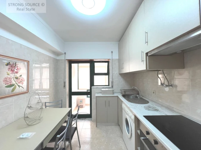 Apartamento T2 para Venda em Atouguia da Baleia Foto 19